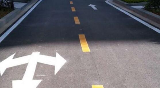 蘇州小區(qū)道路劃線施工方案  小區(qū)道路劃線施工方案怎么寫？