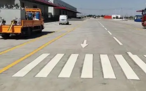 蘇州熱熔劃線和冷涂劃線價格差異為什么那么大？